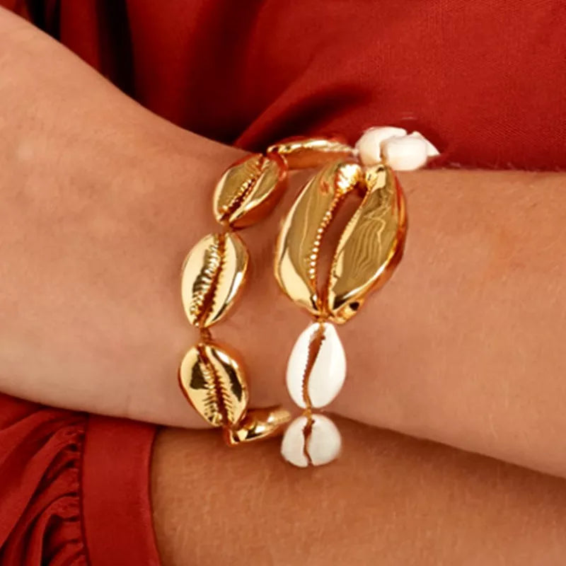 Gold-color Cowrie Shell Bracelet